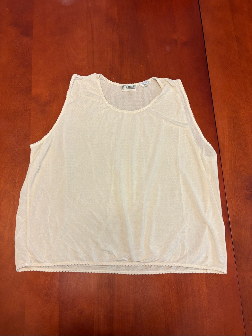 L.L. Bean Women's Light Cream Sleeveless Tank Top Extra Large